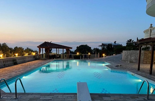 Agia Triada Casa | El Paraiso Premium