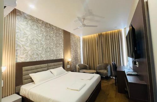 Dharamshala Hotel | El Pino