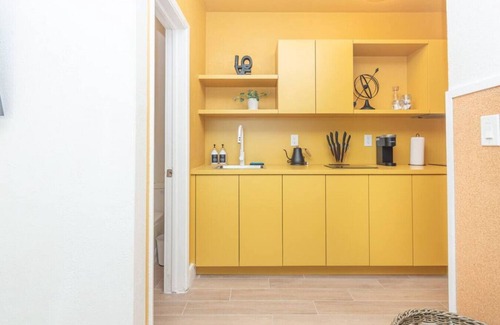 El Portal Apartamento | El Portal #1 · Stylish studio apartment in El Portal #1