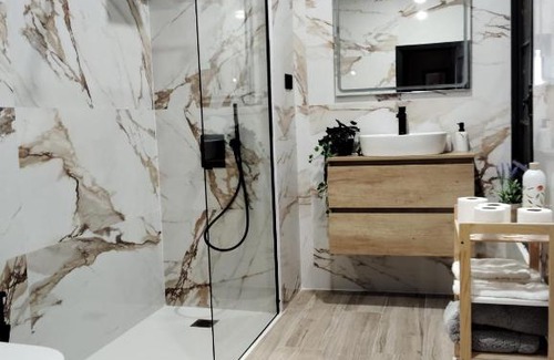 Centro de la ciudad de Gijón Apartamento | El Primero de Steven - Pegado a Playa de San Lorenzo - VUT-2243-AS