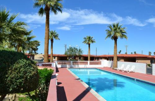 Twentynine Palms Hotel | El Rancho Dolores at JT National Park