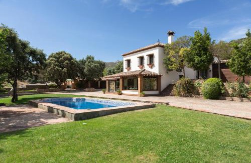 Ronda Casa | El recreo de Martalia