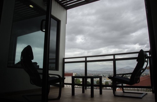 Ensenada Apartamento | El Refugio 3. El mejor lugar en el corazón de Ensenada con una vista panorámica.
