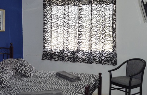 Armenia Hotel | El Rey Hotel