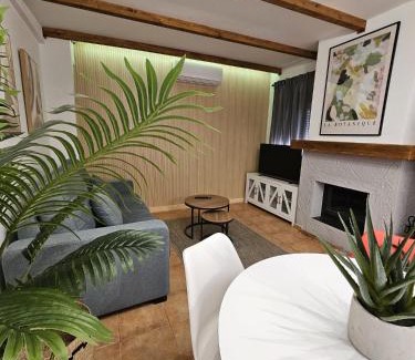 Benatae Casa | El Rincón de Manuela By Travel Home
