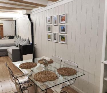 Requena Casa | EL RINCÓN deMANUELA