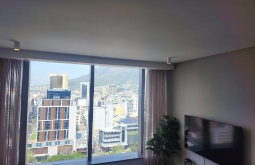 Bo'Kaap Apartamento | El Roi Coastal & Central Suites with Mountain Views
