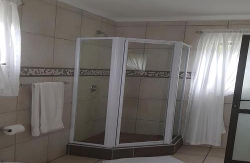 Schoemansville Casa | El Shadai Guest House & Spa Hartbeespoort