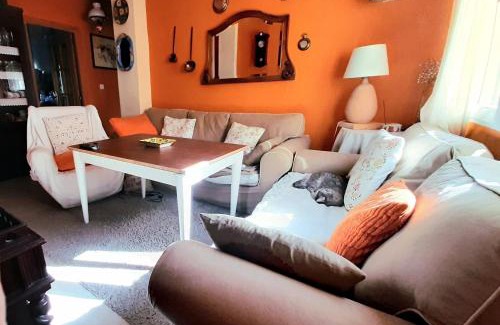 Arenas de San Pedro Apartamento | El sueño de la pintora, al lado de las piscinas