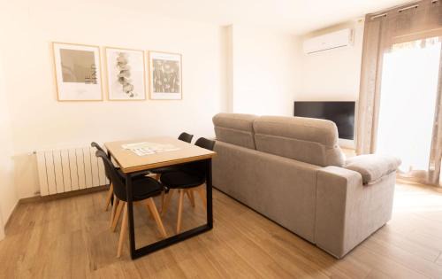 Beceite Apartamento | El sueño del Búho 1. Adaptado, chimenea y terraza