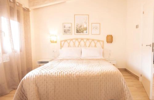 Beceite Apartamento | El sueño del Búho 6. Ático con chimena