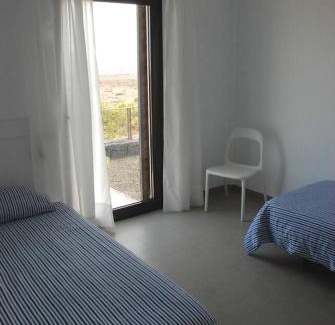 Nazaret Casa | EL TUCAN, Vistas en 3 dormitorios y piscina