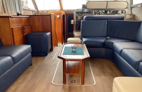 Vigo Alquiler De Eote | El yate de la Ría