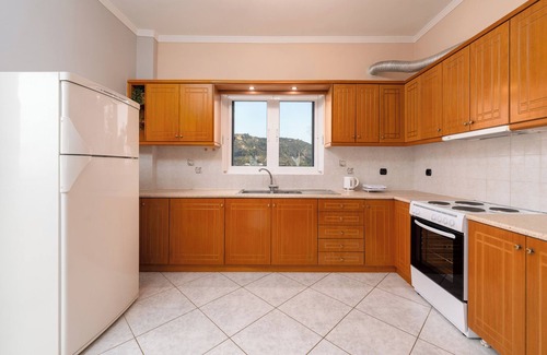 Aigialeia Casa | Elaia Retreat by Greece Apartments