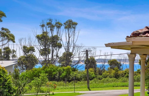 Bendalong Casa | Elanora - original Bendalong beach cottage