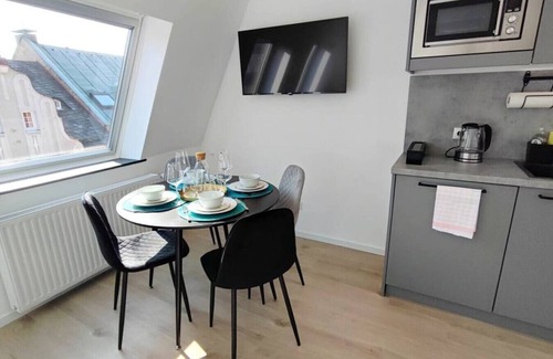 Bad Kissingen Apartamento | ELApart by Homely Stay - Loft mit Dachterrasse