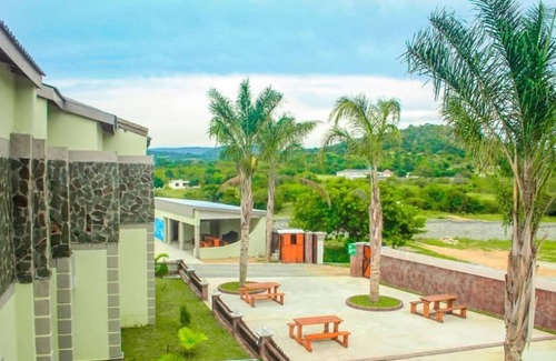 Siteki Cabina | Elawini Lodge In Eswatini