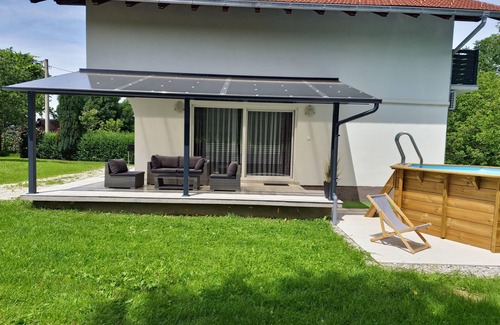 Donja Stubica Casa | Elbe Holiday in Croatia... cozy house with pool and piano