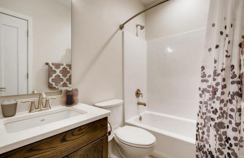 Georgetown Casa | Elbert's Escape Sleeps 8 Lakefront Views