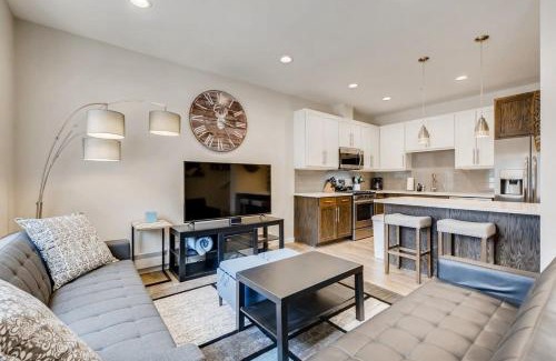 Georgetown Casa | Elbert's Escape Sleeps 8 Lakefront Views