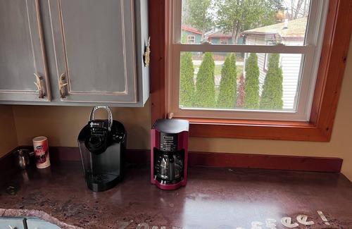 Elberta Casa | Elberta Bluffs Cottage