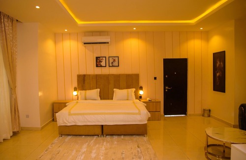 Ofin Hotel | Elcastillo Homes