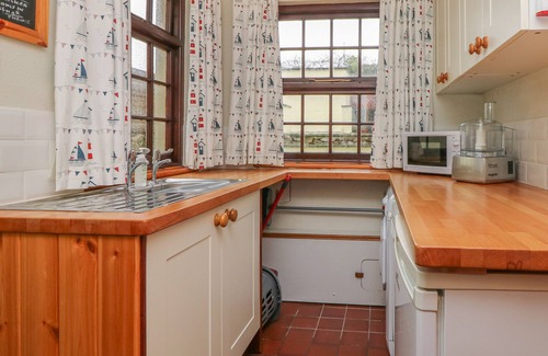 Penryn Cabaña | Eldamar Cottage, FALMOUTH
