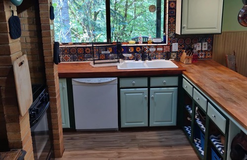 Seaside Casa | Elderberry Eden - Nehalem Riverfront House
