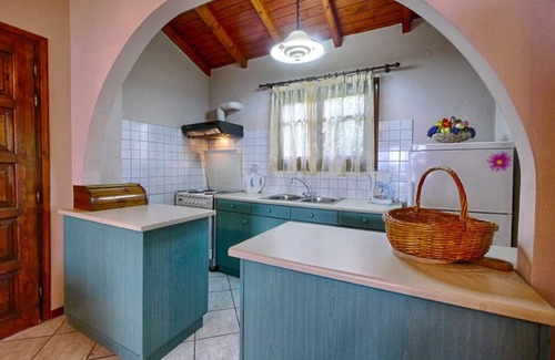 Agios Georgios Pagon Apartamento | Eleana apartment 8 floor - with sea view, direct beach location in Agios Georgios Pagi