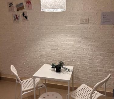 Electronics City Apartamento | Electrifying 2 BHK Getaway