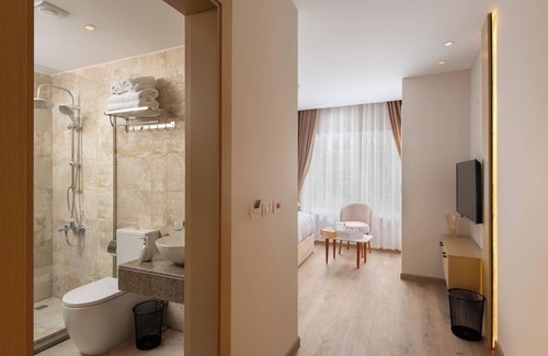 Garden City Hotel | Elegance Grand City Hotel