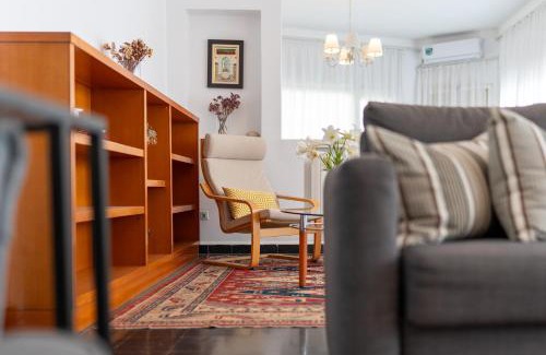 Algiers Apartamento | Elegance in Télemly, View of Algiers Bay