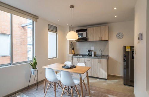Financial District Apartamento | Elegance in the Heart of Chapinero