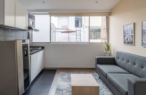 Financial District Apartamento | Elegance in the Heart of Chapinero