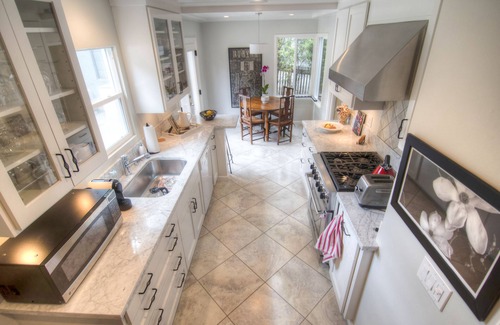 Northeast Carmel Casa | Elegancia y serenidad y un corto paseo a la ciudad