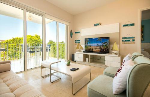 Playa Blanca Apartamento | Elegancia y Relajación en Puntarena Beach Town, Buenaventura