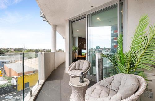 Canterbury Apartamento | Elegant 1-Bed by Riverside Park & Amenities