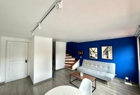 Chico Reservado Apartamento | Elegant 1-Bedroom Duplex in Parque 93