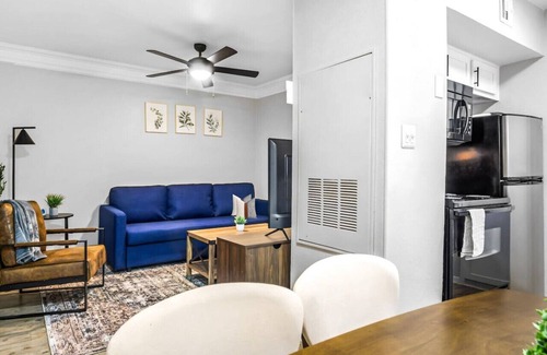 Brentwood Apartamento | Elegant 1BR Haven - 10 Min to Downtown Austin