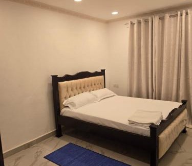 Nakuru Apartamento | Elegant 2-BD -Scenic Views & Central Location