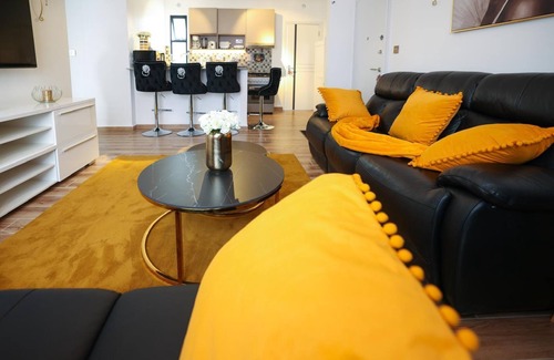 Ruiru Apartamento | Elegant 2-bedroom apartment in enchanting Tatu Citywith fitness,swimming pool