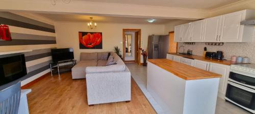 Gilmerton Chalet De Esquí | Elegant 2 Bedroom Chalet