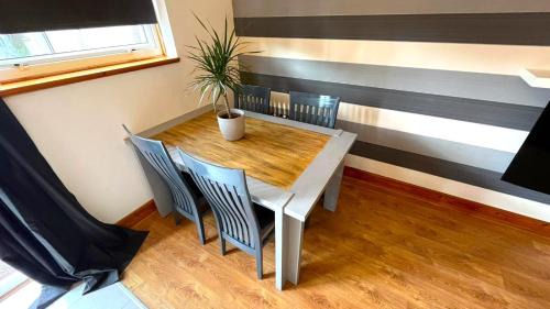 Gilmerton Chalet De Esquí | Elegant 2 Bedroom Chalet