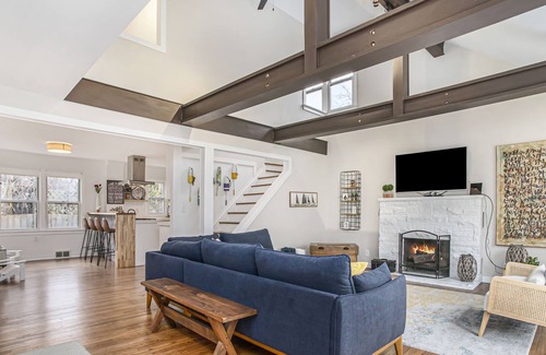 Shorewood-Tower Hills-Harbert Casa | Elegant 2-story home with heated pool, hot tub, deck, large lawn, & pool house
