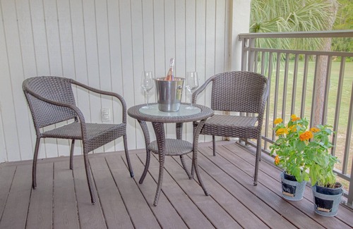 Wesley Chapel Condominio | 15% Off Florida Summer Vacation Rentals