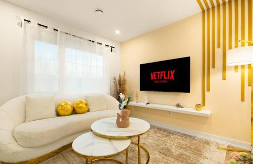 Niagara Falls Apartamento | Elegant 2BR Suite with Parking, Only 7 Mins to Niagara Falls and Sleeps 4 Guests