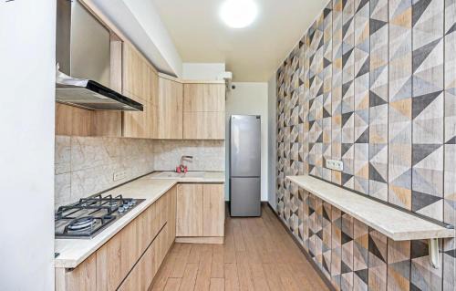 Nor-Nork Apartamento | Elegant 2BR Urban Hideaway - Parkside, near Mega Mall