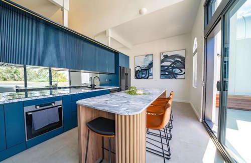 Woollahra Apartamento | Elegant 3BR Apt -Bondi Junction & Stunning Skyline