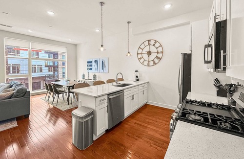 Northern Liberties Apartamento | Elegant 3BR Getaway - Walkable Northern Liberties