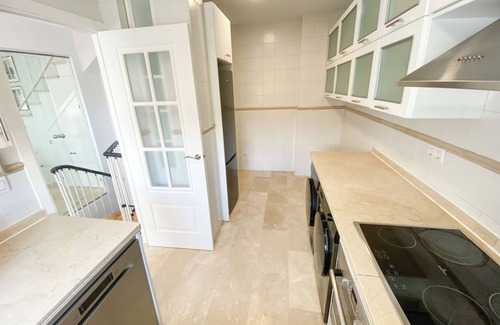 Nervion Casa | Elegant 4-Story Home with Private Pool in Nervión close to metro